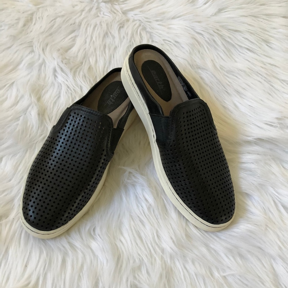 Earth Black Zest Leather Mule Size 9.5